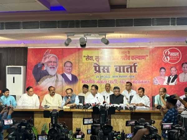 प्रधानमंत्री के नेतृत्व में उदीयमान, सुरक्षित, प्रतिष्ठित और आत्मनिर्भर भारत की ओर बढ़ा देश : रविशंकर प्रसाद